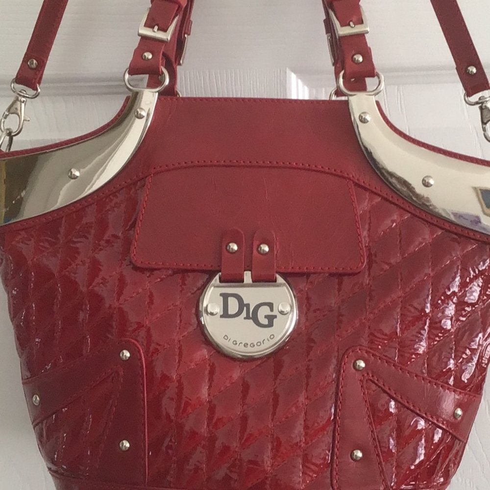Red Bag - image 2